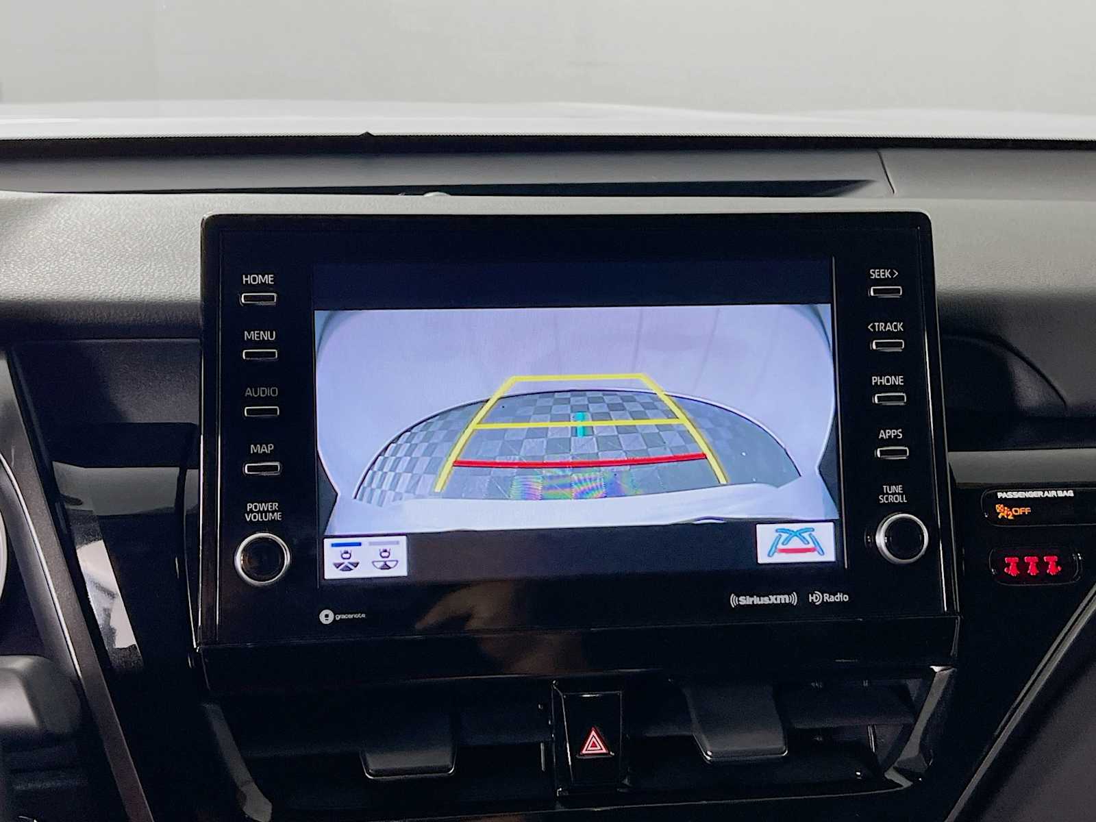 2023 Toyota Camry XLE photo 13