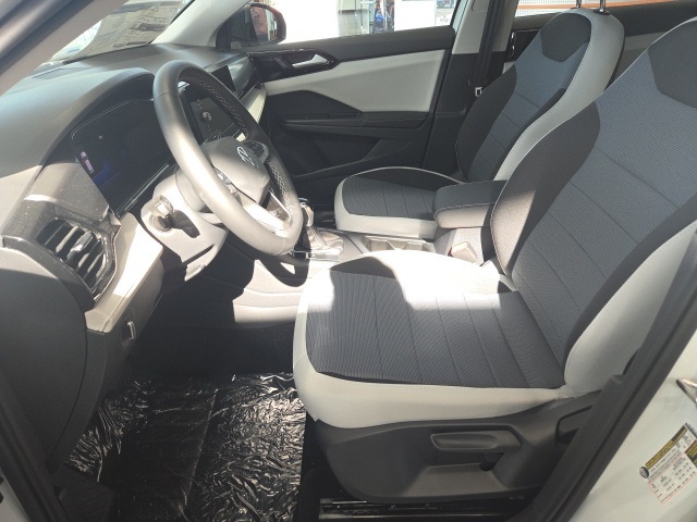 2025 Volkswagen Taos S photo 11