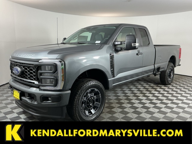 2026 Ford F-350 Super Duty XL's photo