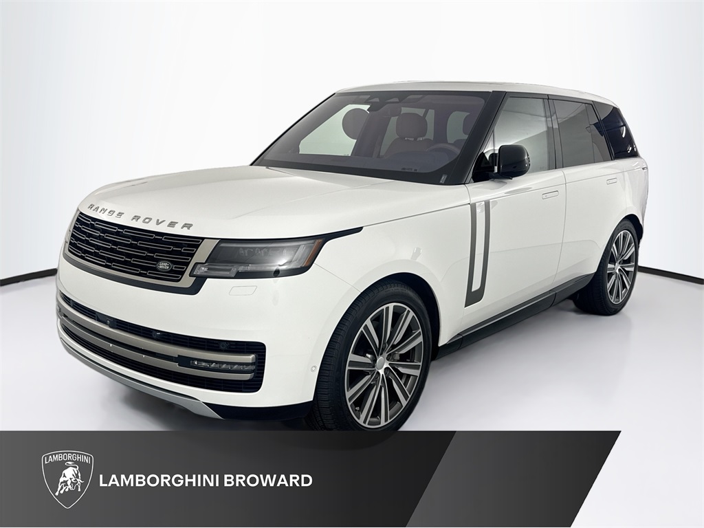2023 Land Rover Range Rover SE's photo