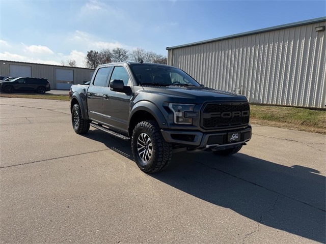 2020 Ford F-150 Raptor's photo