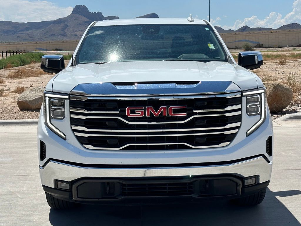 2024 Gmc Sierra 1500 SLT photo 2