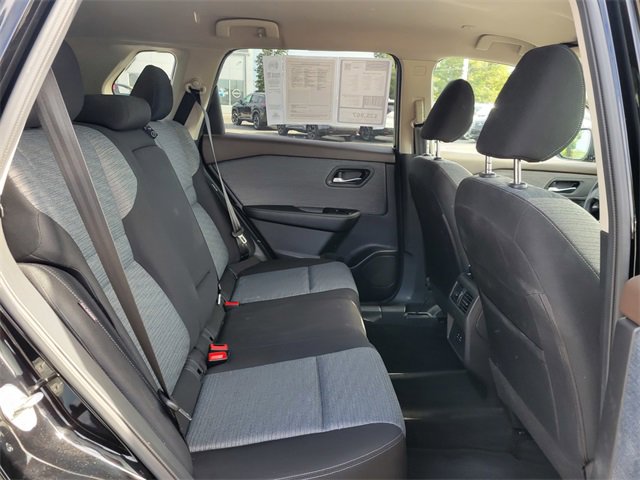 2023 Nissan Rogue SV photo 19