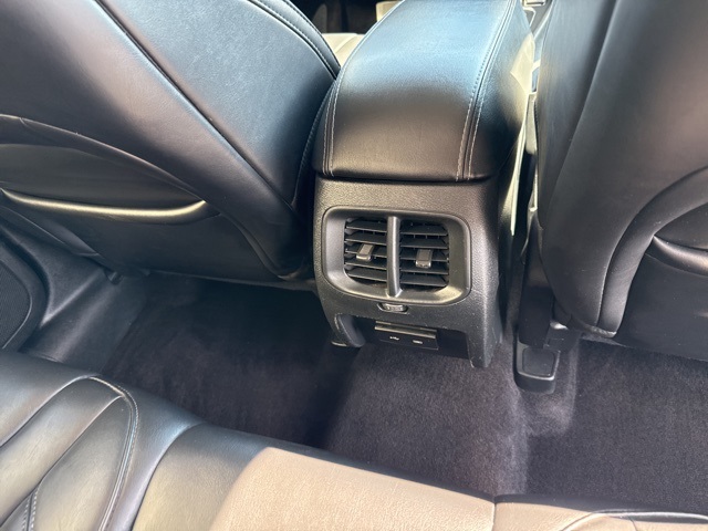2019 Jeep Cherokee Latitude photo 32