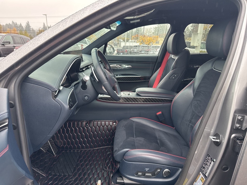 2022 Genesis GV70 3.5T Sport photo 4