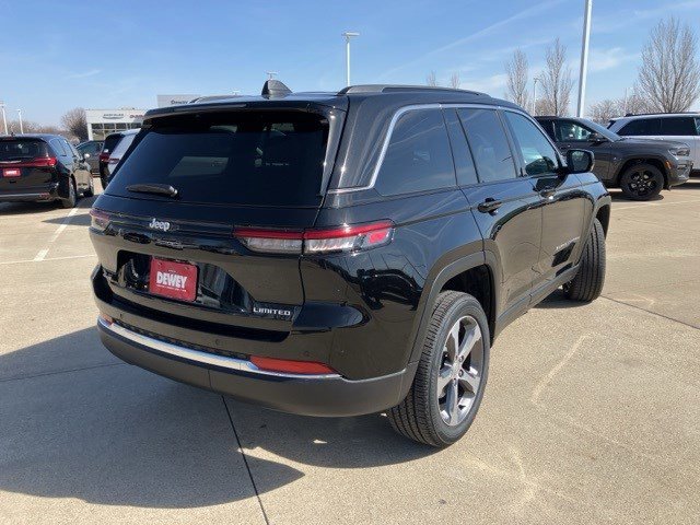 2025 Jeep Grand Cherokee Limited photo 5