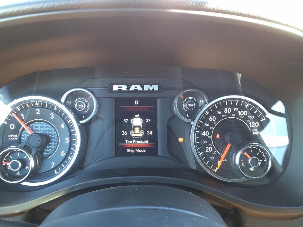 2025 Ram 1500 Tradesman photo 18