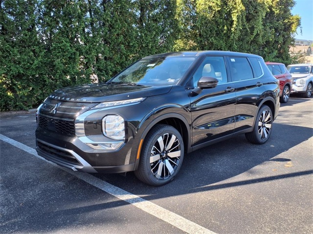 2025 Mitsubishi Outlander SE 2.5 S-AWC photo 2