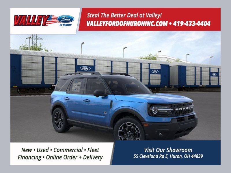 2025 Ford Bronco Sport Outer Banks's photo