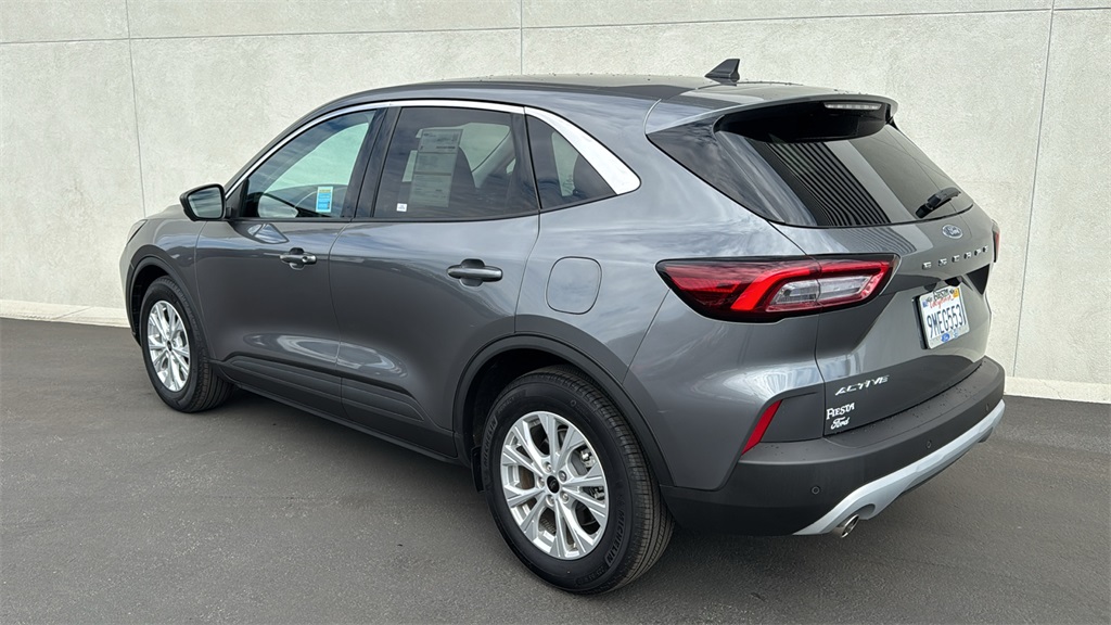 2023 Ford Escape Active photo 4