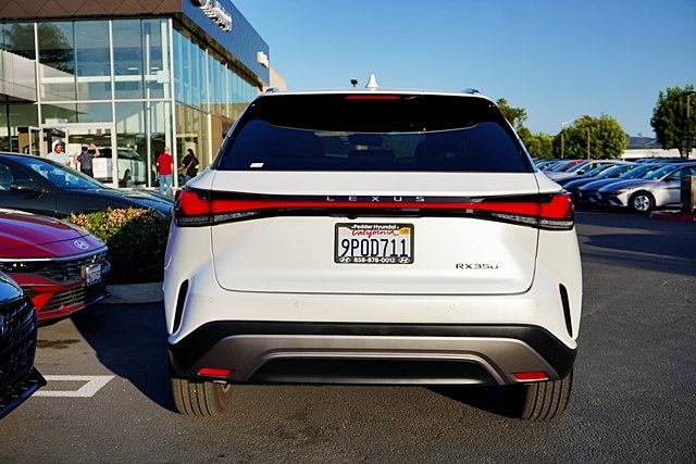 Used 2024 White Lexus 350 image 8