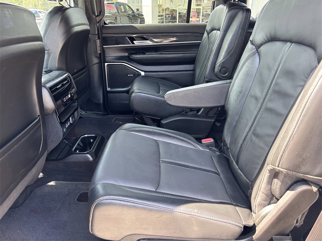 2022 Jeep Wagoneer Series III photo 14