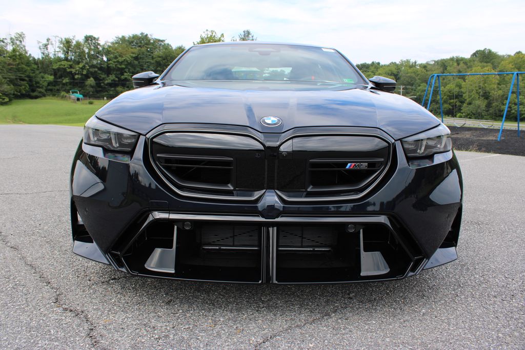 2026 Bmw M5 5 photo 3