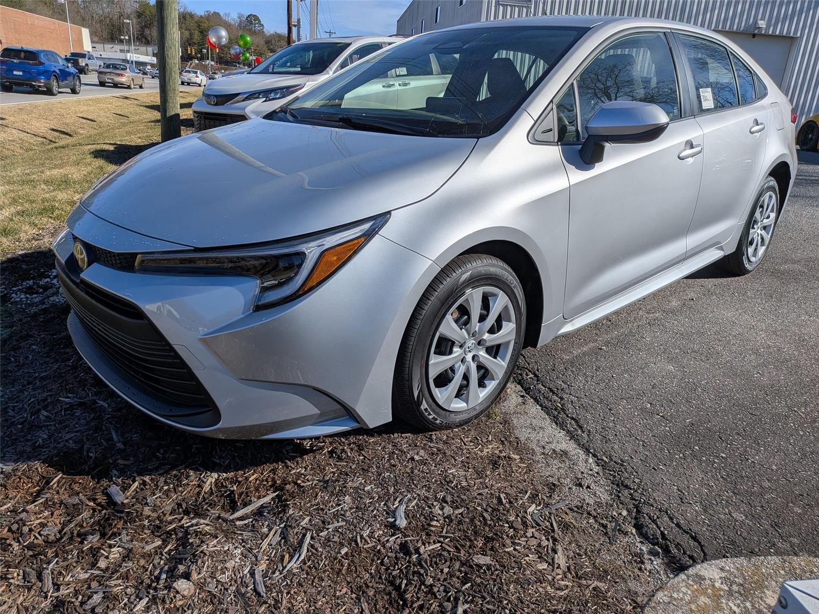 2026 Toyota Corolla LE's photo