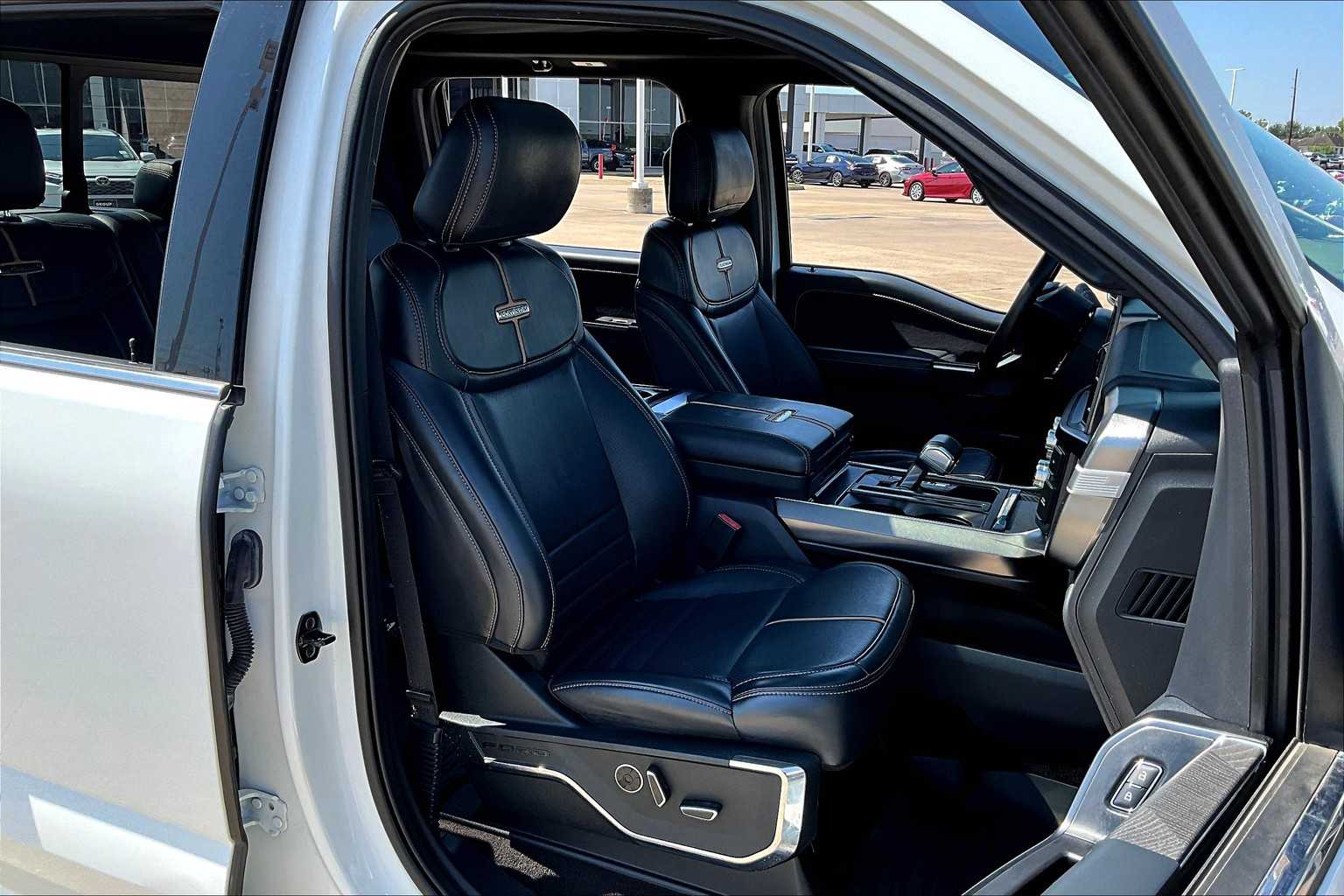 2022 Ford F-150 Platinum photo 8