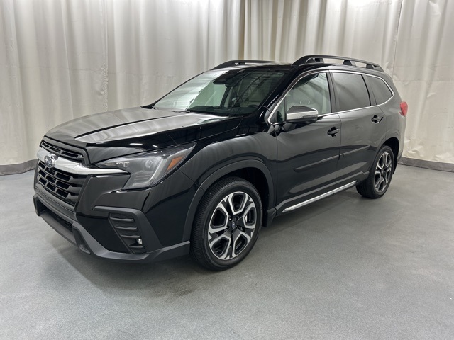 2023 Subaru Ascent Limited photo 2