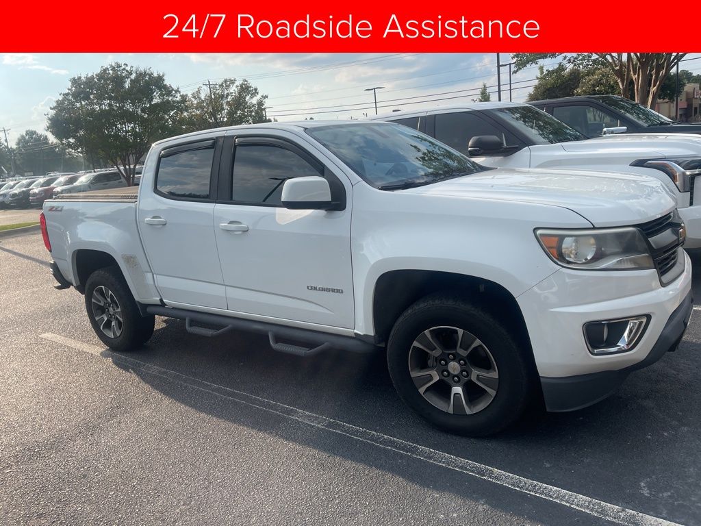 2017 Chevrolet Colorado Z71 photo 3