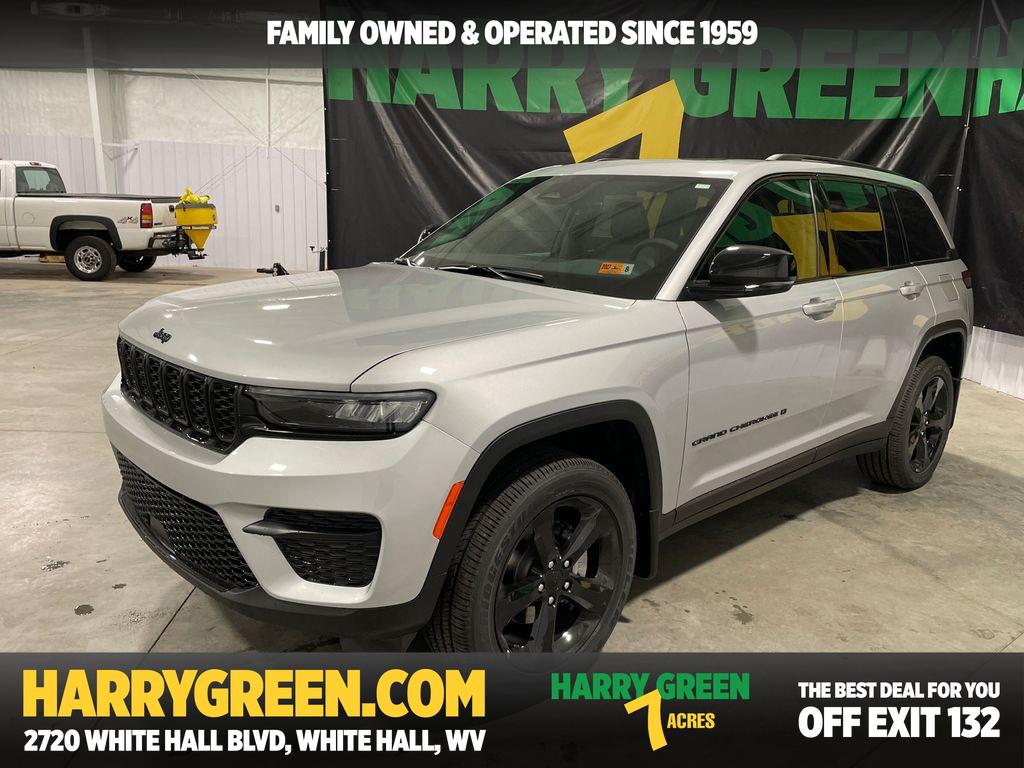 2025 Jeep Grand Cherokee Altitude's photo