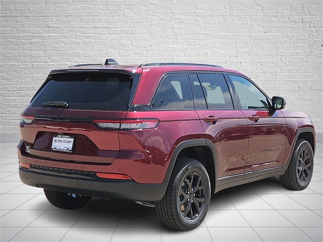 2025 Jeep Grand Cherokee Altitude X photo 4