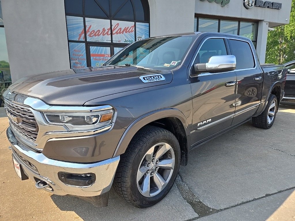 Used 2021 RAM Ram 1500 Limited with VIN 1C6SRFHTXMN636425 for sale in Kansas City
