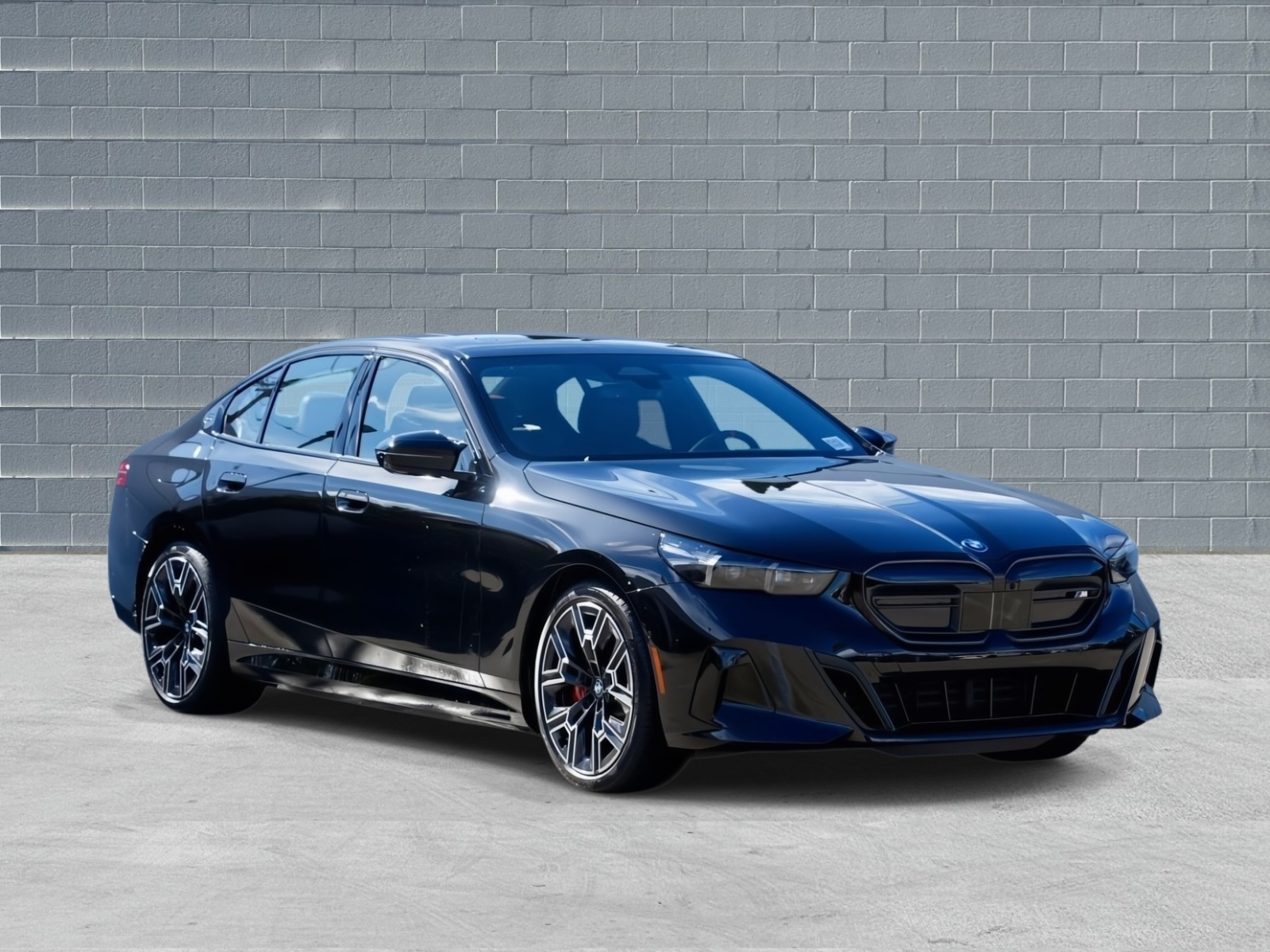 2025 BMW i5 M60's photo