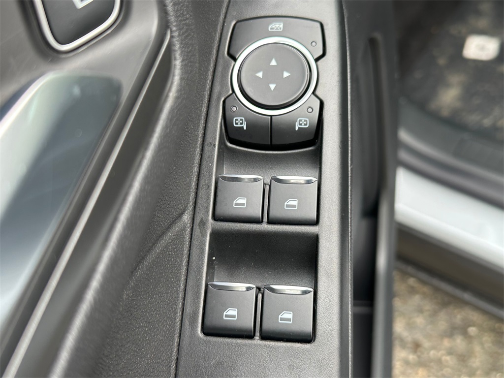 2025 Ford Escape Plug-In Hybrid Base photo 21