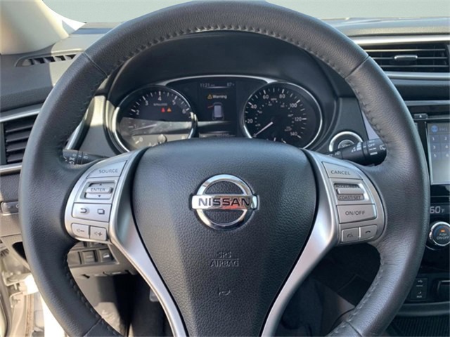 2014 Nissan Rogue SL photo 31