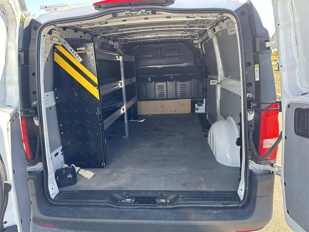 2022 Mercedes Benz Metris Cargo photo 4