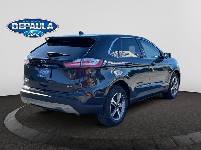 2021 Ford Edge SEL photo 7