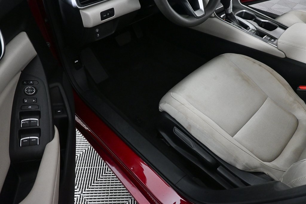 2018 Honda Accord LX photo 8