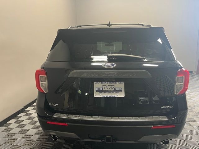 2022 Ford Explorer XLT photo 4
