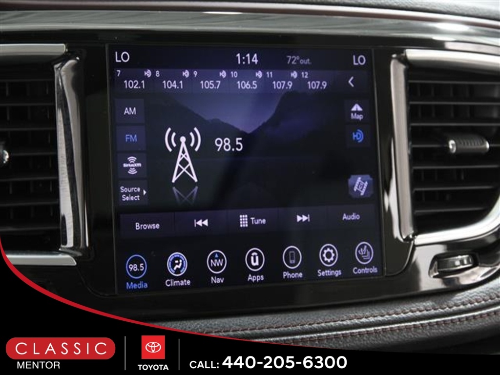 2020 Chrysler Pacifica Limited photo 9