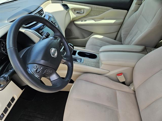 2019 Nissan Murano SV photo 8