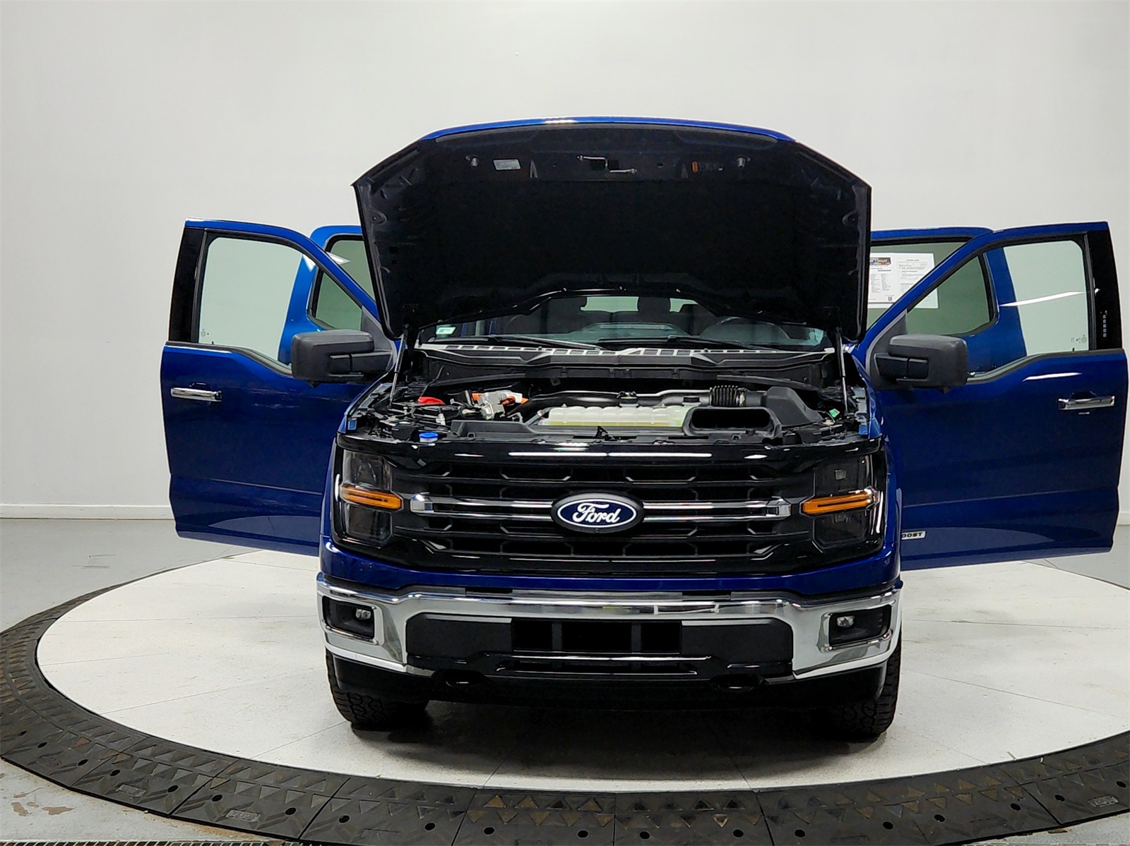 2024 Ford F-150 XLT photo 10