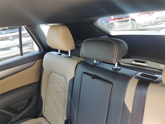 2026 Volkswagen Atlas Cross Sport SE photo 12