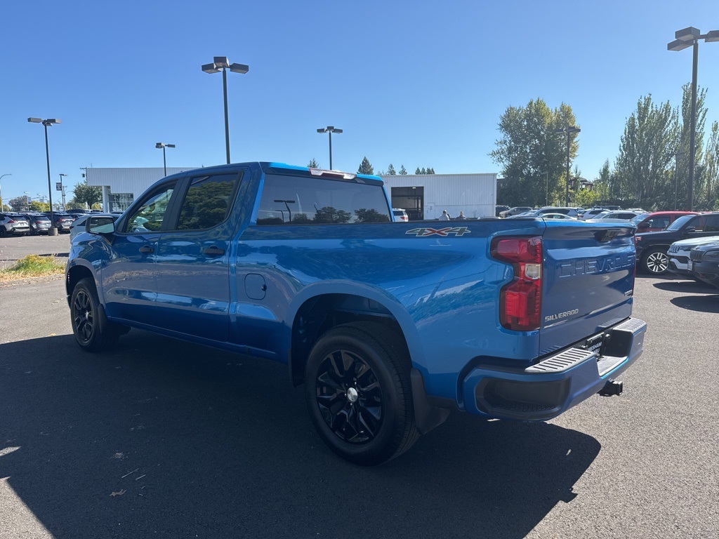 2023 Chevrolet Silverado 1500 Custom photo 5