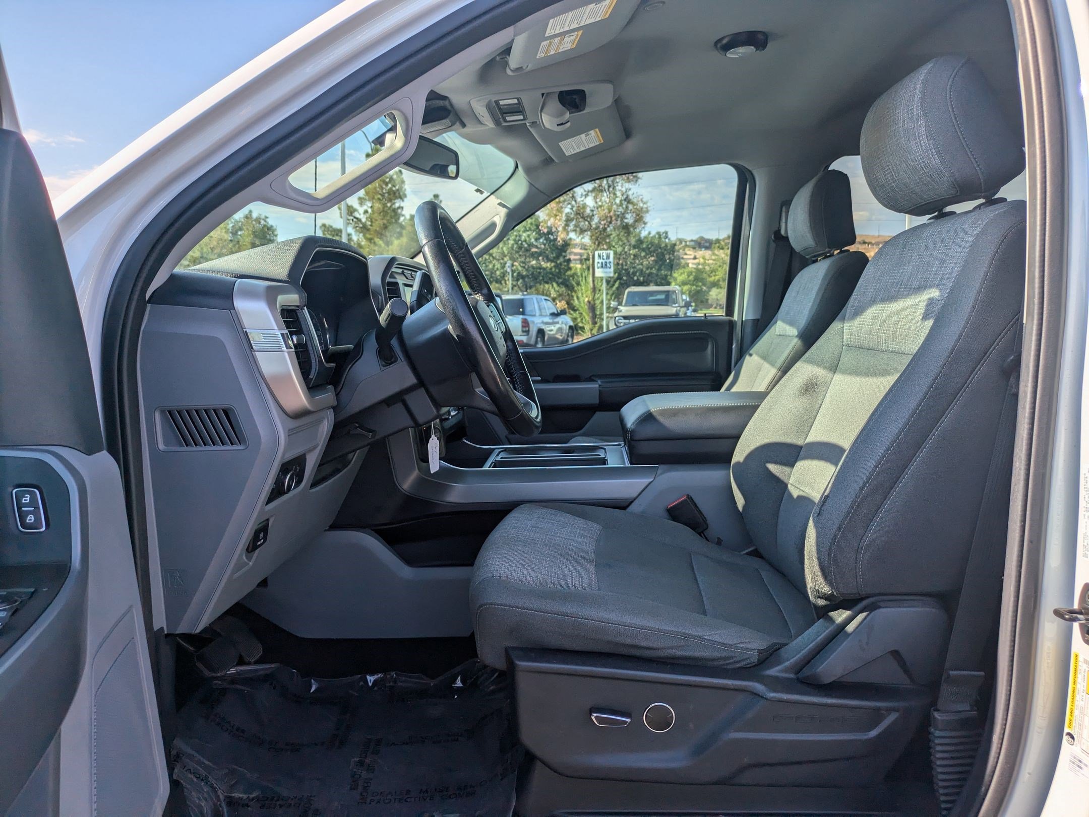 2021 Ford F-150 XLT photo 14