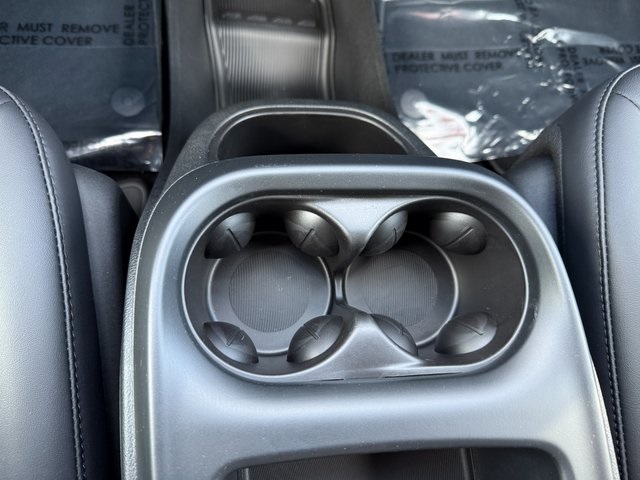 2025 Chrysler Pacifica photo 20