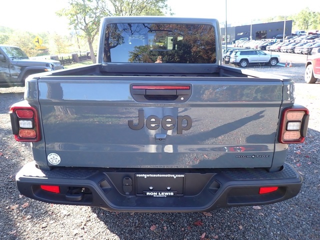 2025 Jeep Gladiator Sport photo 4