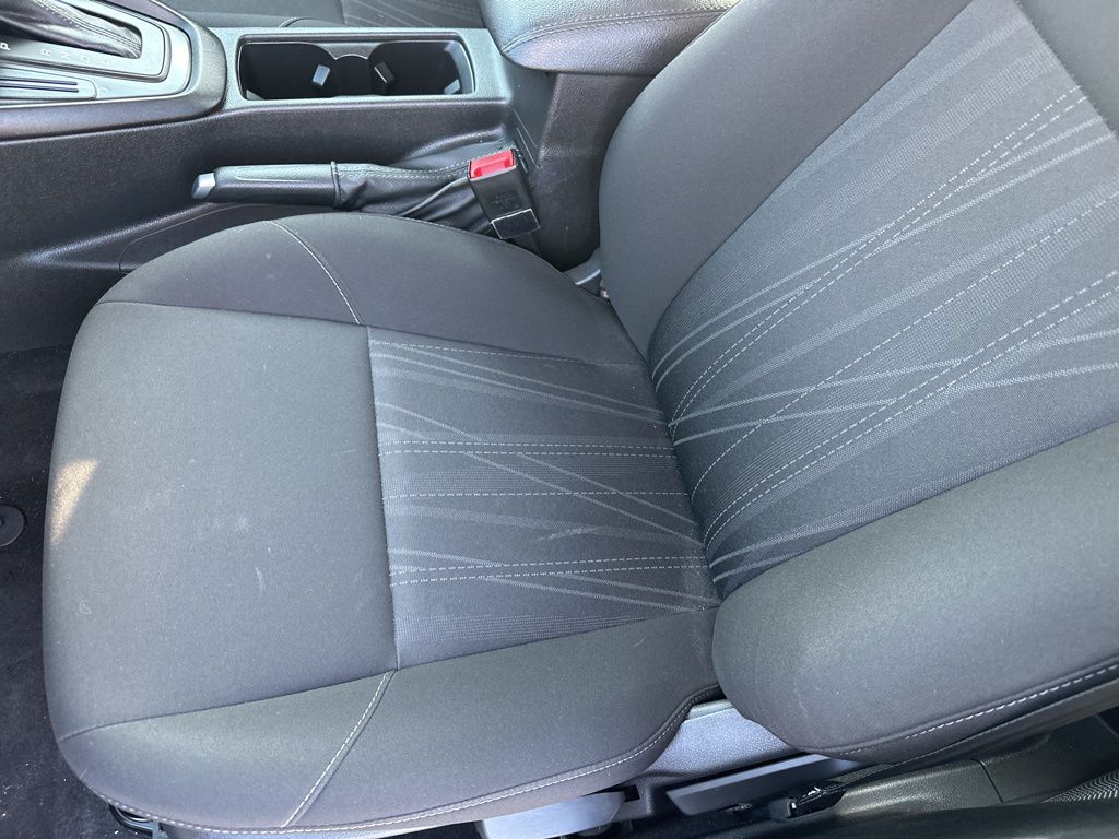 2018 Ford Focus SE photo 4