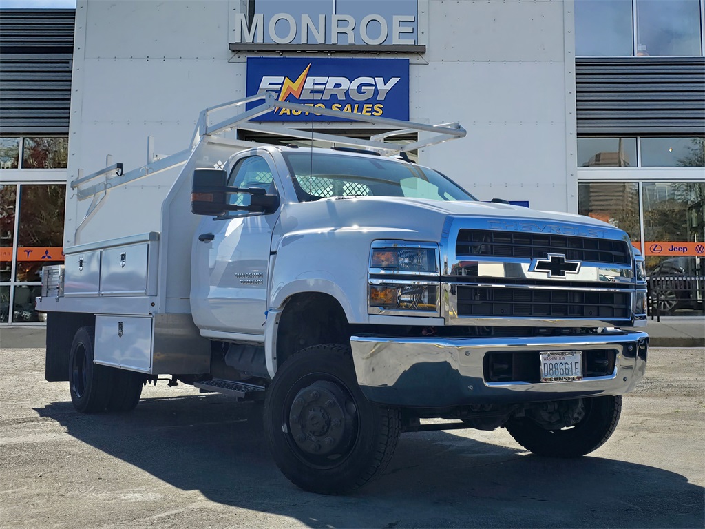 2023 Chevrolet Silverado 4500 Medium Duty Chassis Cab Work Truck's photo