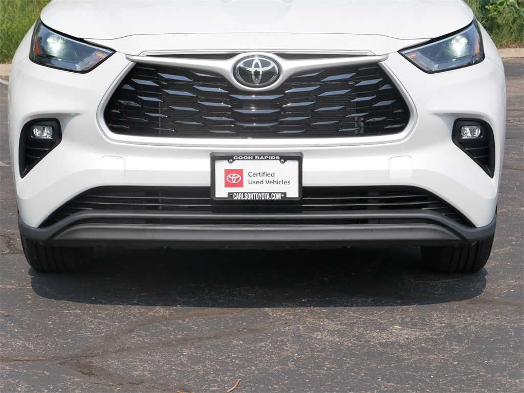 2022 Toyota Highlander XLE photo 8