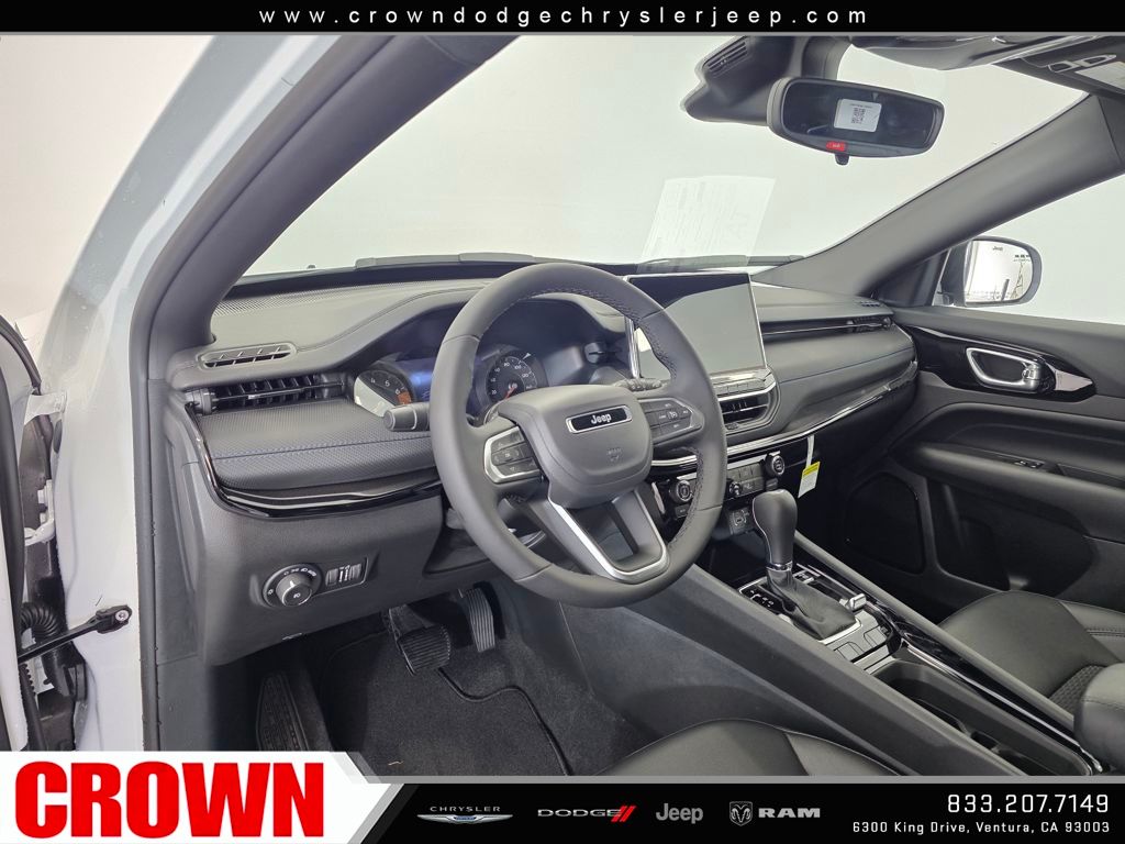 2026 Jeep Compass Latitude Altitude photo 16