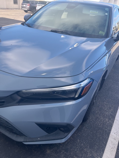 2022 Honda Civic Touring photo 2