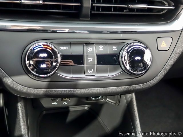 2025 Buick Envista Preferred photo 12