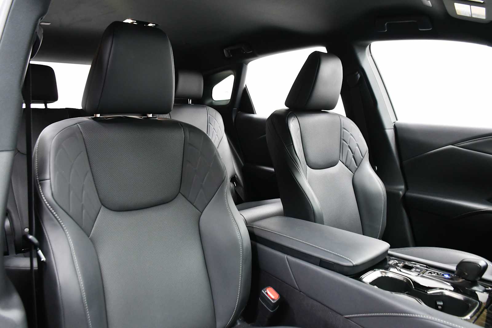 2025 Lexus RX photo 18