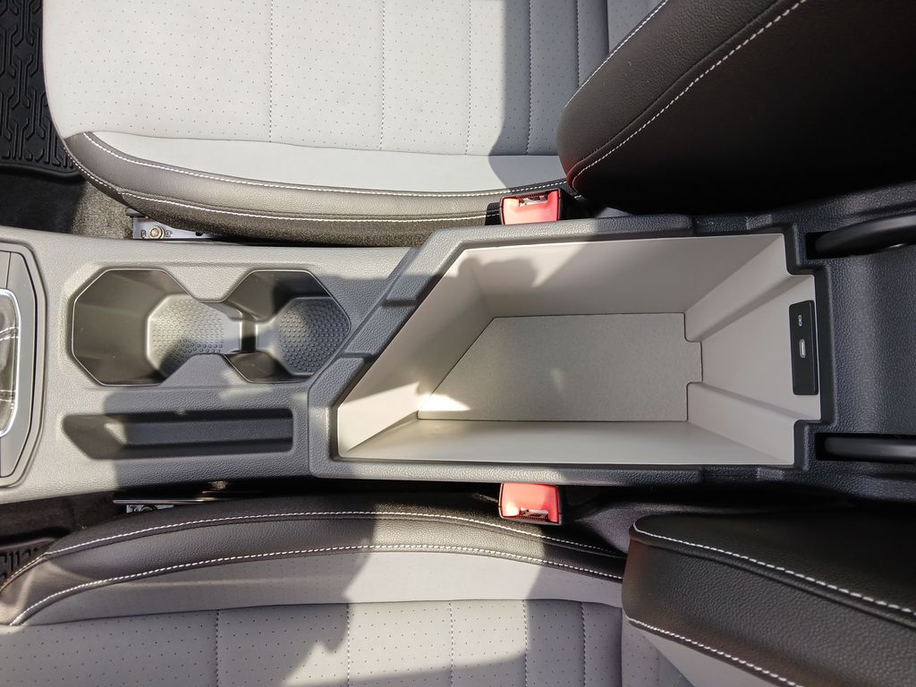 2025 Volkswagen Jetta 1.5T SE photo 25