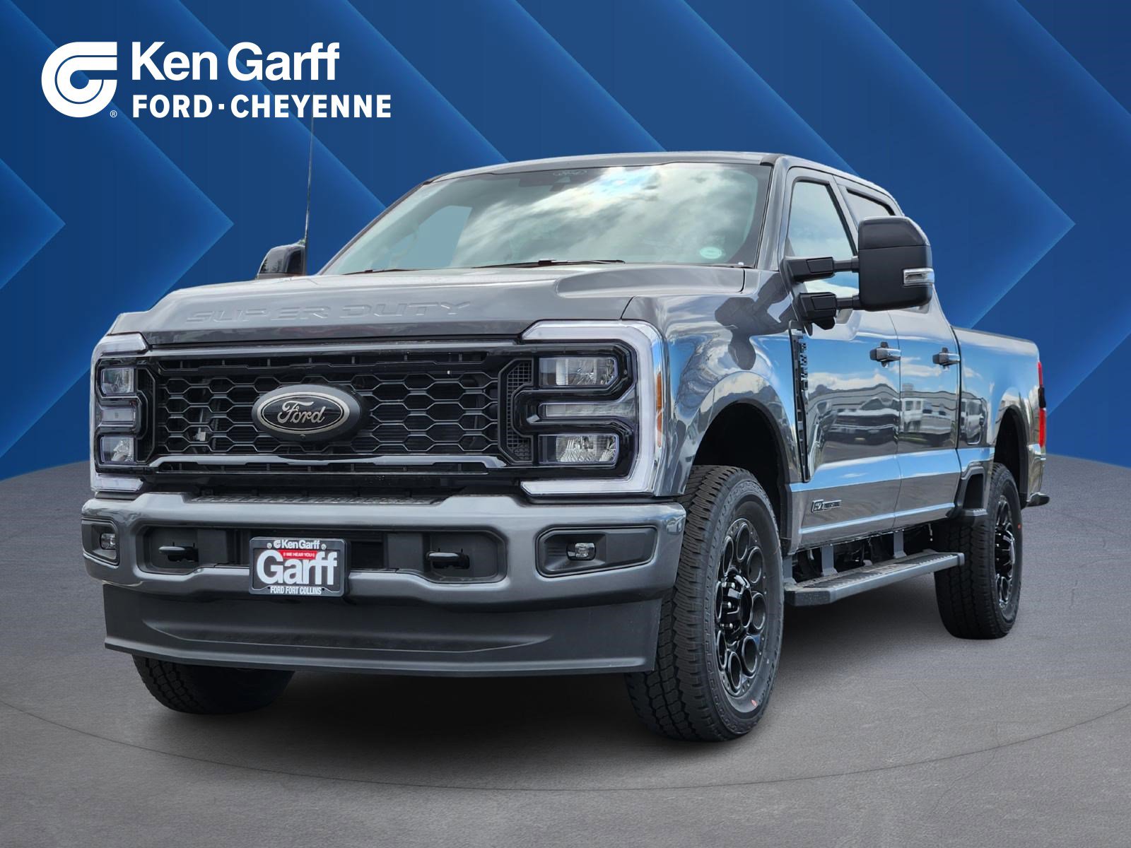 2025 Ford F-350 Super Duty Lariat's photo