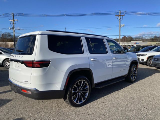 2022 Jeep Wagoneer Series II photo 3