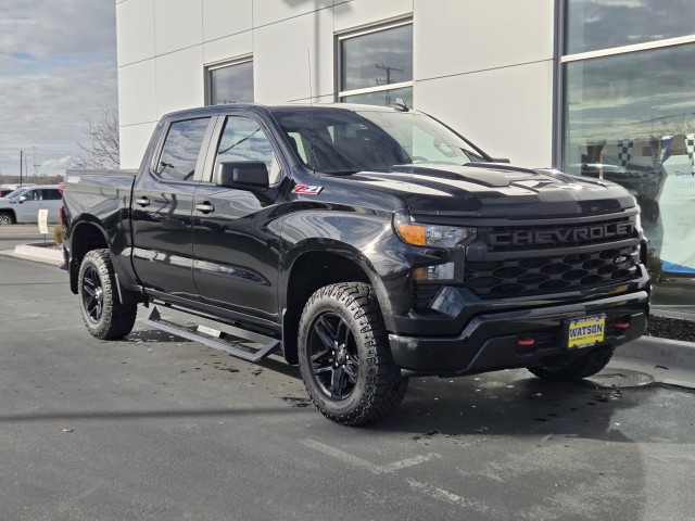 2023 Chevrolet Silverado Trail Boss Custom photo 3